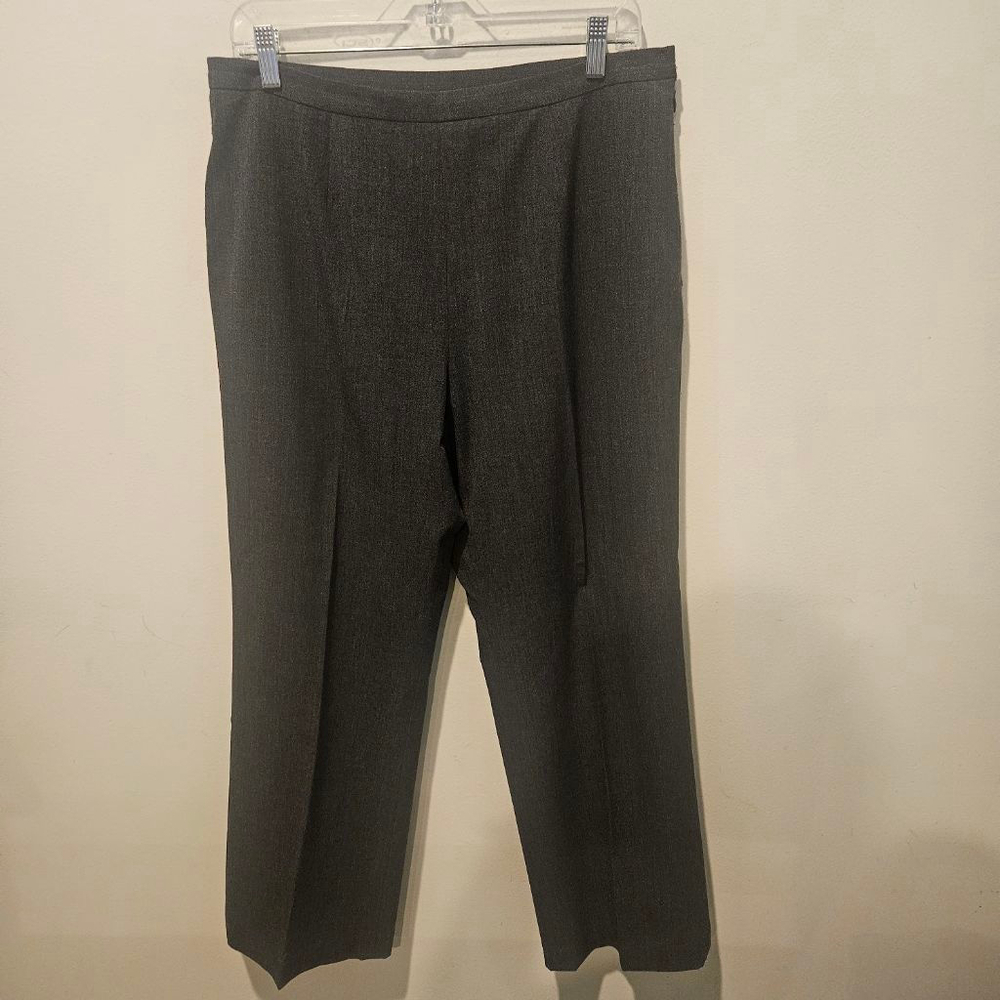 Women's Le Suit Gray Fully Lined Trousers Size 12